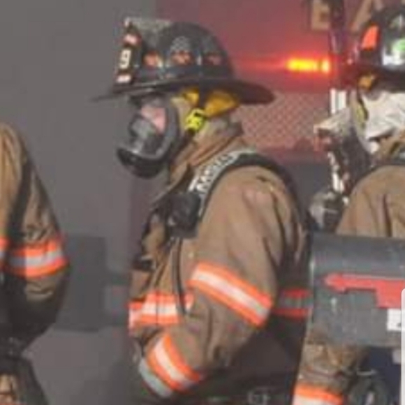 Meet your Posher, Ralph - Picture 2 of 2